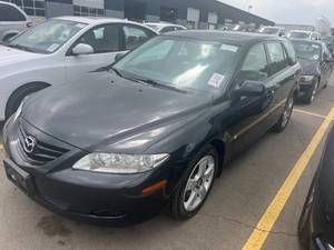 lot 19 image: 2005 Mazda 6 Grand Wagon