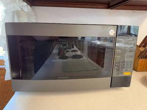 lot 67 image: Samsung MW8630T Household Microwave Oven