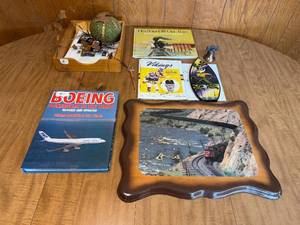 lot 81 image: Collection of Mixed Collectibles Books, Clock, and Memorabilia