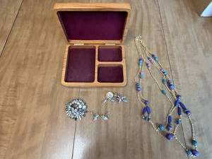 lot 98 image: Vintage Jewelry Collection with Wood Jewelry Box