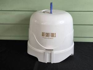 lot 171 image: Hot Shot Tools by Gold N Hot Tabletop Bonnet Dryer