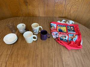 lot 211 image: Assortment of Mugs, Bowls and a VTG Women of WWII Tote Bag