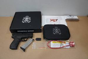 lot 9 image: Springfield Armory XD-E 9mm Semi-Auto Pistol - 2 Magazines
