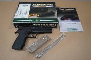 lot 18 image: Arcus 98 DA 9mm Semi-Auto Pistol - 2 Magazines
