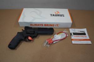 lot 23 image: Taurus Raging Hunter .357 Magnum Revolver - 5-18 Barrel