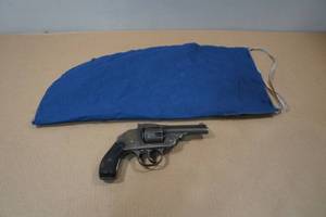lot 37 image: Iver Johnson Hammerless .38 Caliber Top Break Revolver - 3-14 Barrel