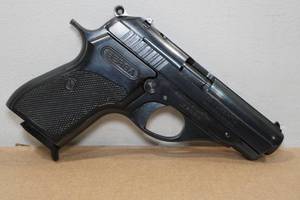 lot 38 image: Bersa Model 644 .22 LR Semi-Auto Pistol - 4 Barrel