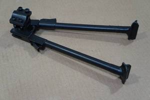 lot 61 image: Adjustable Height Folding Bipod