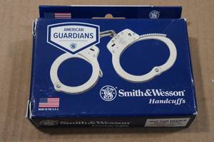lot 63 image: Smith & Wesson American Guardians Handcuffs
