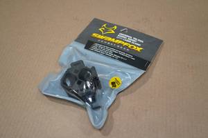 lot 70 image: Swampfox Combat Gear Universal Tri-Rail Barrel Mount with Laser Clamp