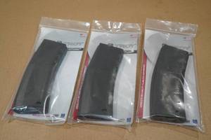 lot 102 image: 3 Troy Battlemag 30 Round AR Magazines - .2235.56