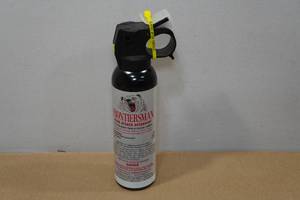 lot 111 image: Frontiersman Bear Attack Deterrent