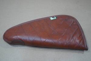 lot 127 image: Vintage Black Sheep Soft Pistol Case