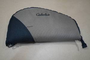 lot 128 image: Cabelas Soft Pistol Case