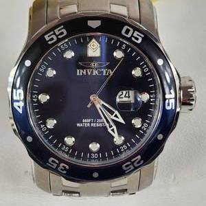 New Men's INVIKTA Silver With Blue Face INVICTA Wrist Watch MRSP $995 Model #39094