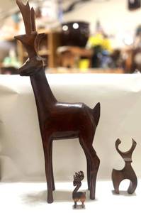 lot 35 image: 3 Vintage Wooden Deer