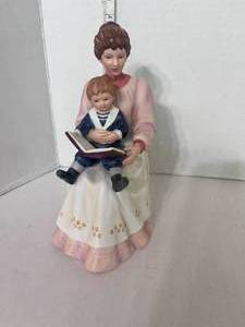 lot 75 image: Vintage Homco Porcelain Figuring Mom Reading to Son