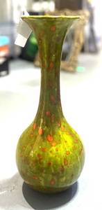 lot 24 image: Vintage Ceramic Green Speckled  Vase