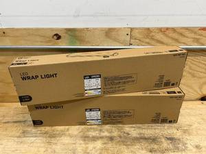 lot 119 image: COMMERCIAL ELECTRIC Lot of 2- 2ft LED Wrap Lights