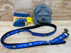 lot 146 image: Dog Leash, Treat Bag and Backpack for Dogs