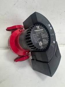 lot 166 image: GRUNDFOS Magna 32-60F Cast Iron Flange Mount Circulator Pump 230V, 16 HP