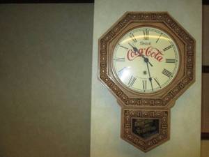 lot 216 image: Vintage Coca-Cola Logo Pendulum wal...