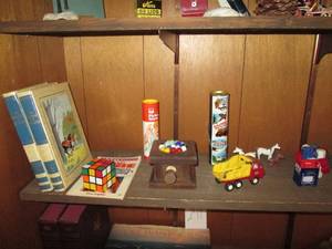 lot 242 image: Vintage Pickup Sticks Game, Small m...