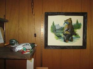 lot 247 image: Vintage 3-D style wildlife Bear pic...