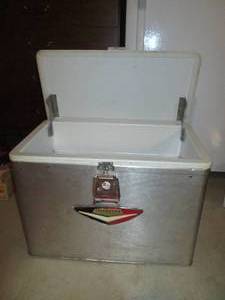 lot 274 image: Vintage Metal Thermaster by Poloron...