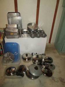 lot 277 image: Collection of metal Cookware and ba...