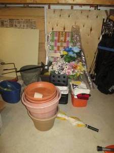 lot 295 image: Lot of planters, sprinkling cans, a...