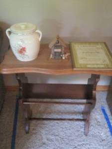 lot 17 image: Unique Vintage wood dual tier side ...