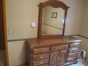 lot 35 image: Stunning Hardwood Ladies 12-Drawer ...