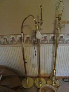 lot 44 image: (3) Brass-Tone freestanding adjusta...