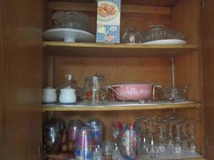 lot 52 image: Cupboard of vintage and collector g...