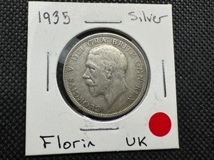 lot 68 image: 1935 UK Silver 1 Florin