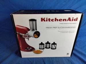 lot 73 image: The KitchenAid Fresh Prep