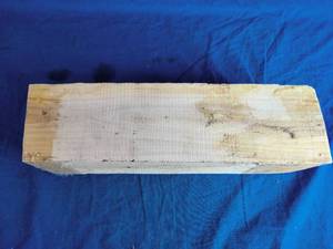lot 111 image: Exotic Turning Wood Blank 4 x 4 x 14