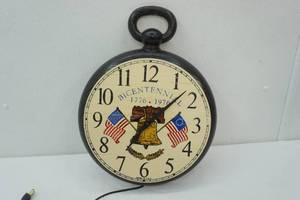 lot 86 image: Bicentennial Wall Clock