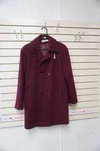 lot 104 image: Madeline by Alorna Womens Jacket 75% Wool