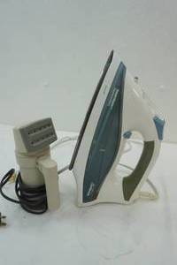 lot 156 image: Sunbeam Iron & Remington Steamer