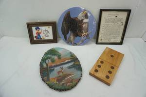 lot 178 image: Wall Decor Lot