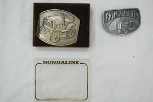 lot 182 image: Vintage Belt Buckles
