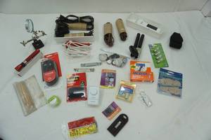 lot 187 image: Junk Drawer Lot