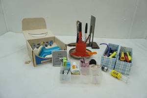 lot 189 image: Rotex Label Maker & Other Home Office Supplies