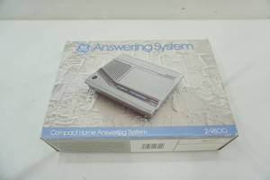 lot 22 image: GE Answering Machine