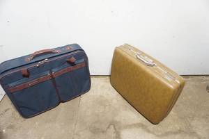 lot 235 image: Suitcase Lot