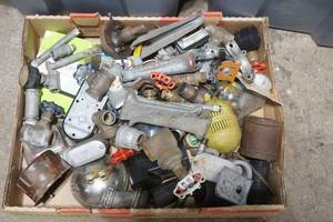 lot 245 image: heavy duty hardware lot