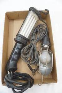 lot 279 image: Fluorescent Work Light & Trouble Light