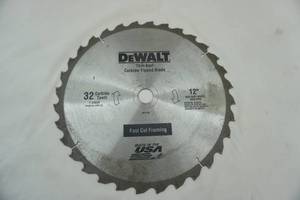 lot 293 image: DeWalt 12 Carbide Tipped Blade